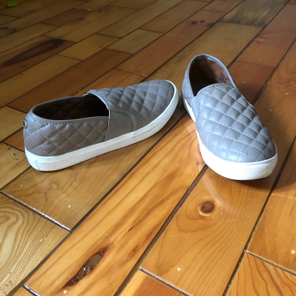 Steve Madden women’s size 9